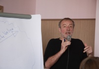09.jpg
